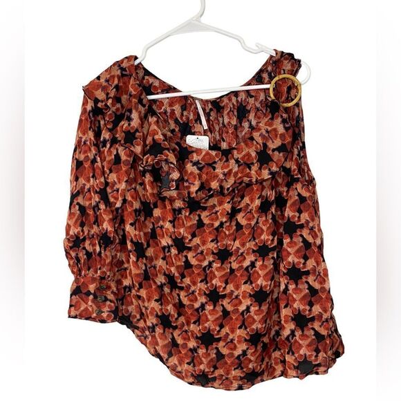Free People Tops - Free People One Shoulder Floral Ruffle top NWT
